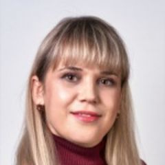 Медведева Лариса